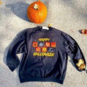 Vintage 90s Womens Embroidered Happy Halloween Spell Out Crewneck Sweatshirt